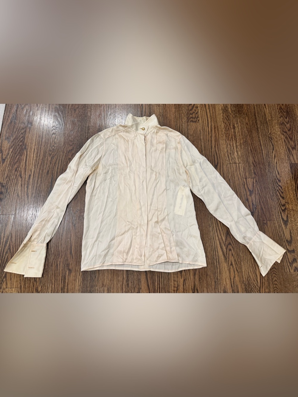 Vtg Auth CHANEL Cream Silk Long Sleeve Blouse Shirt Gold Buttons No Size